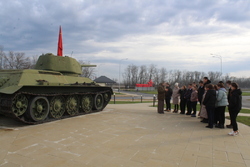 Знакомство с военной техникой